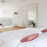 アパート Reoh I Maisonette Am I Malerischer Ausblick I Beamer I Berlin In 30min シュトラウスベルク